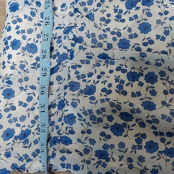 All in favor Sasha ruched floral mini dress - Picture 16 of 16